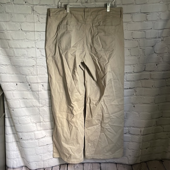 St. John's Bay Stretch Khaki Wide Leg Trousers Pants Size 14 - Picture 2 of 3